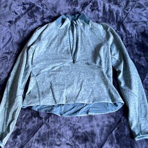 Lululemon half zip size 10